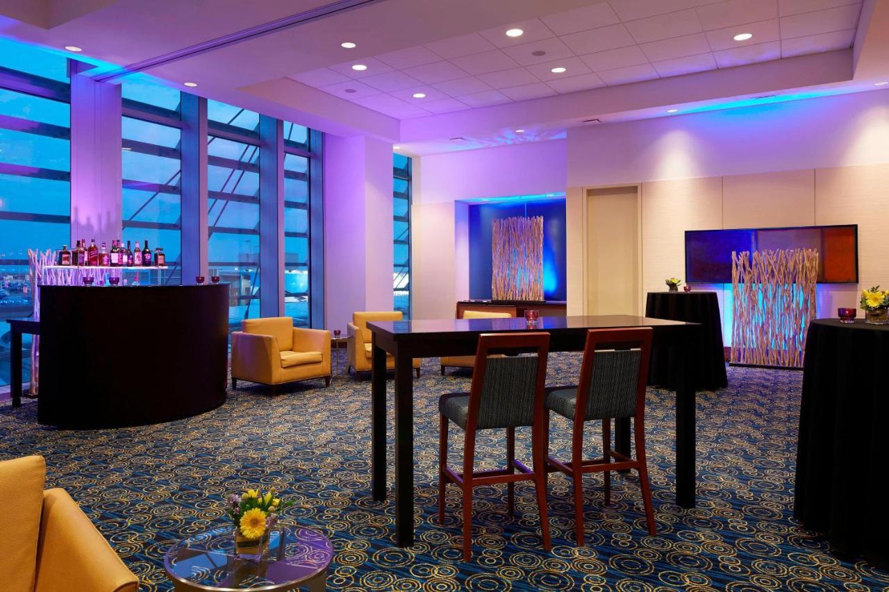 Hotel Marriott Montreal Airport In-terminal Dorval